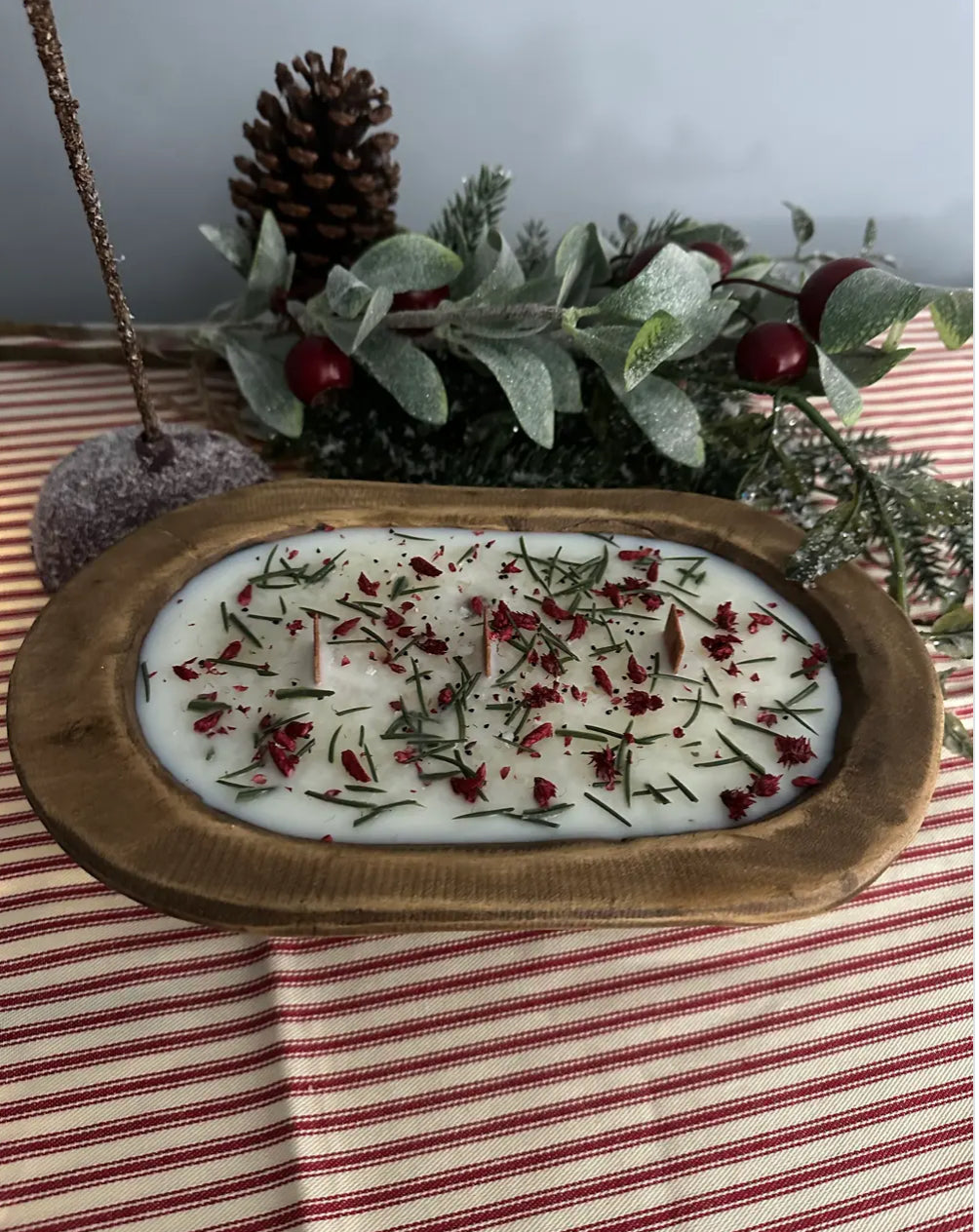 Christmas pine & berries dough bowl candle