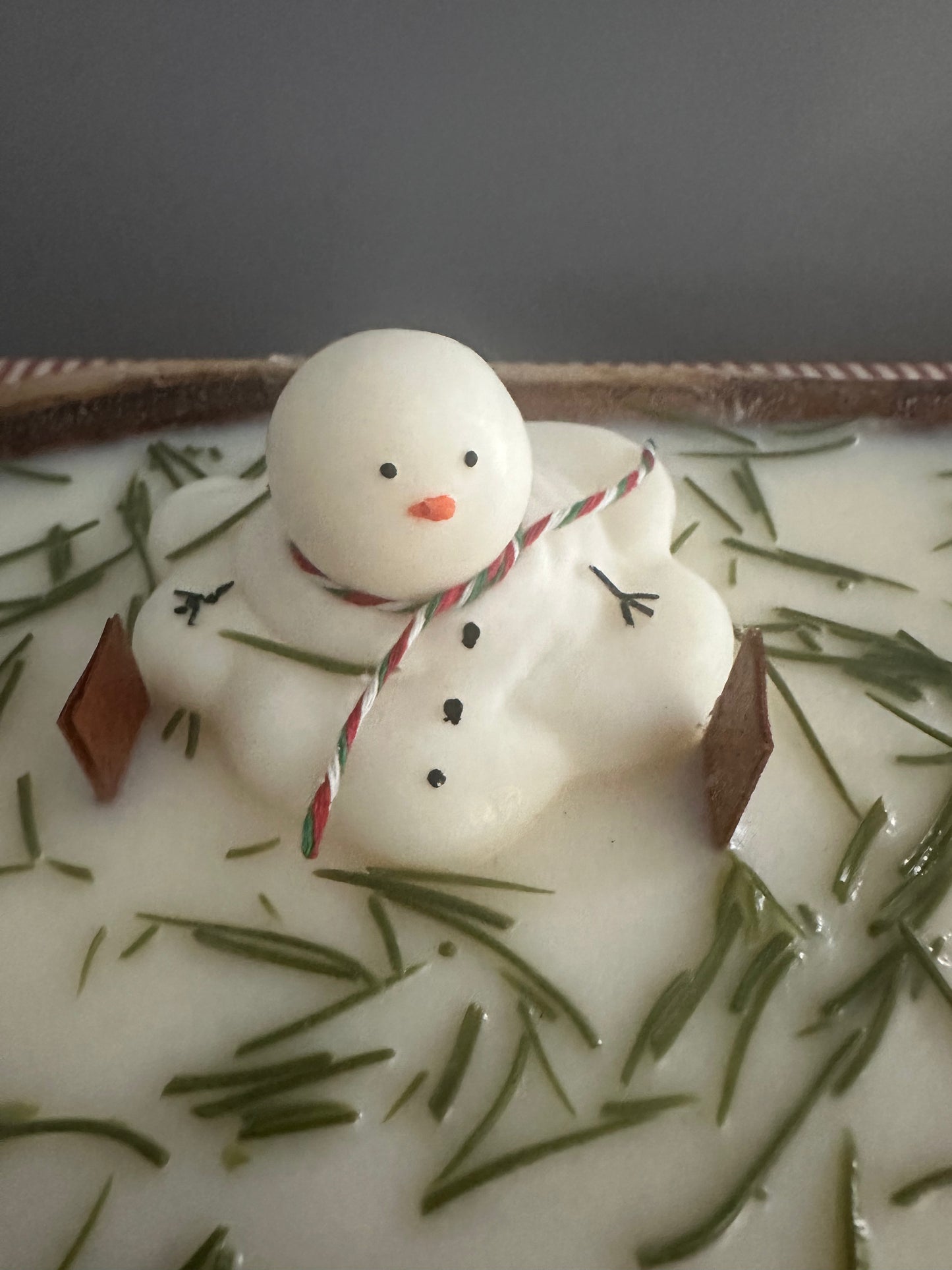 Snowman dough bowl candle